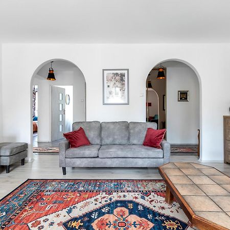 Wonderful 2- Bedroom Apartment With Soul Wwa70 وارسو المظهر الخارجي الصورة