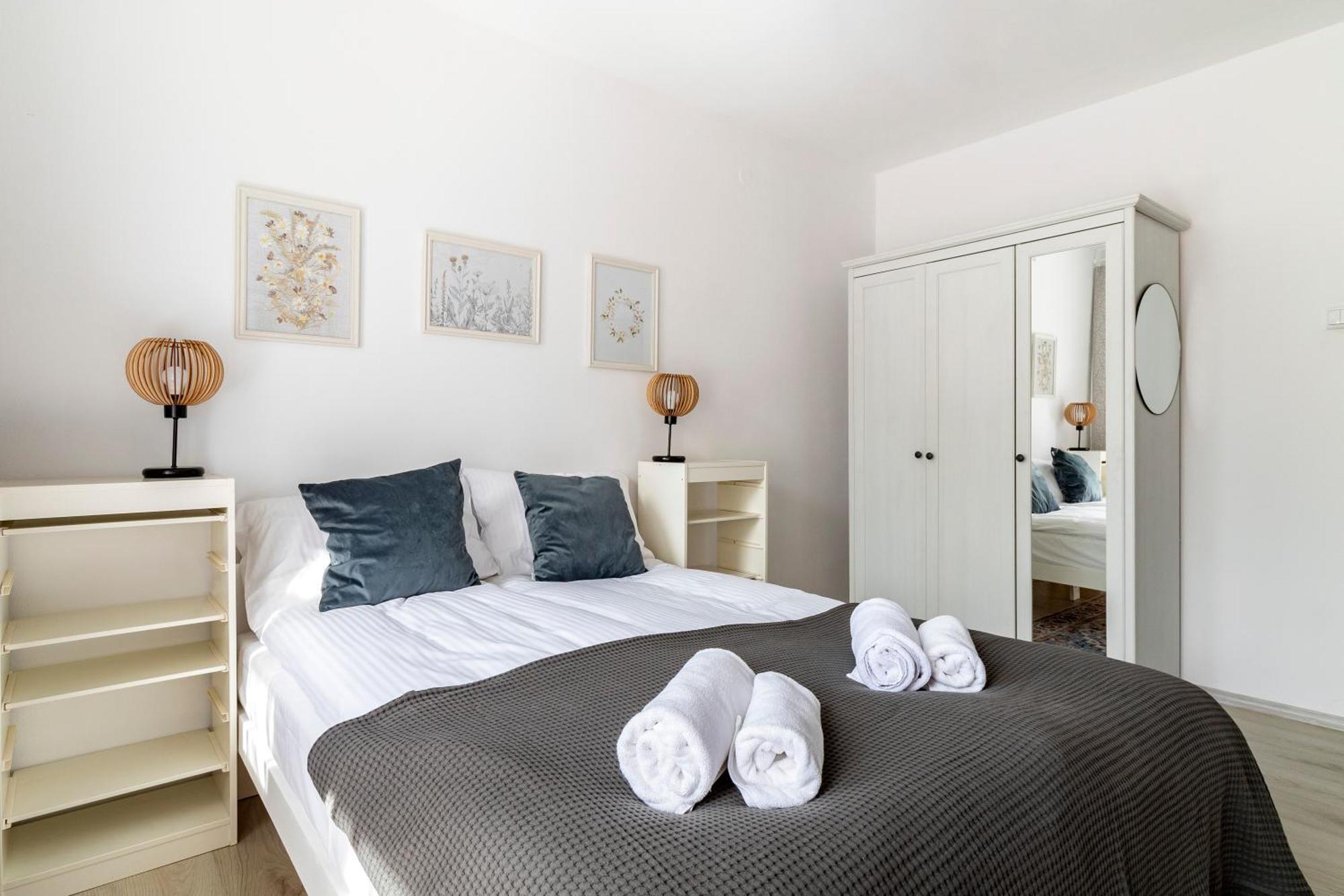 Wonderful 2- Bedroom Apartment With Soul Wwa70 وارسو المظهر الخارجي الصورة